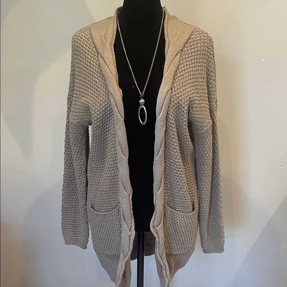 Women's open style Cardigan Sweater new with tags small